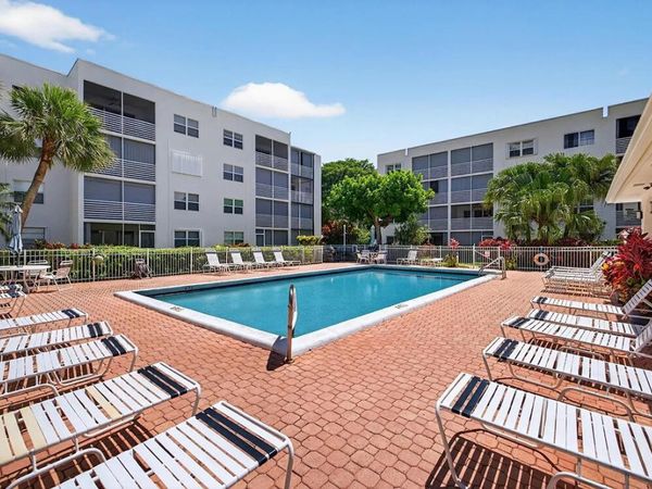 1541 S OCEAN Boulevard, Unit 122, Lauderdale-By-The-Sea, FL 33062