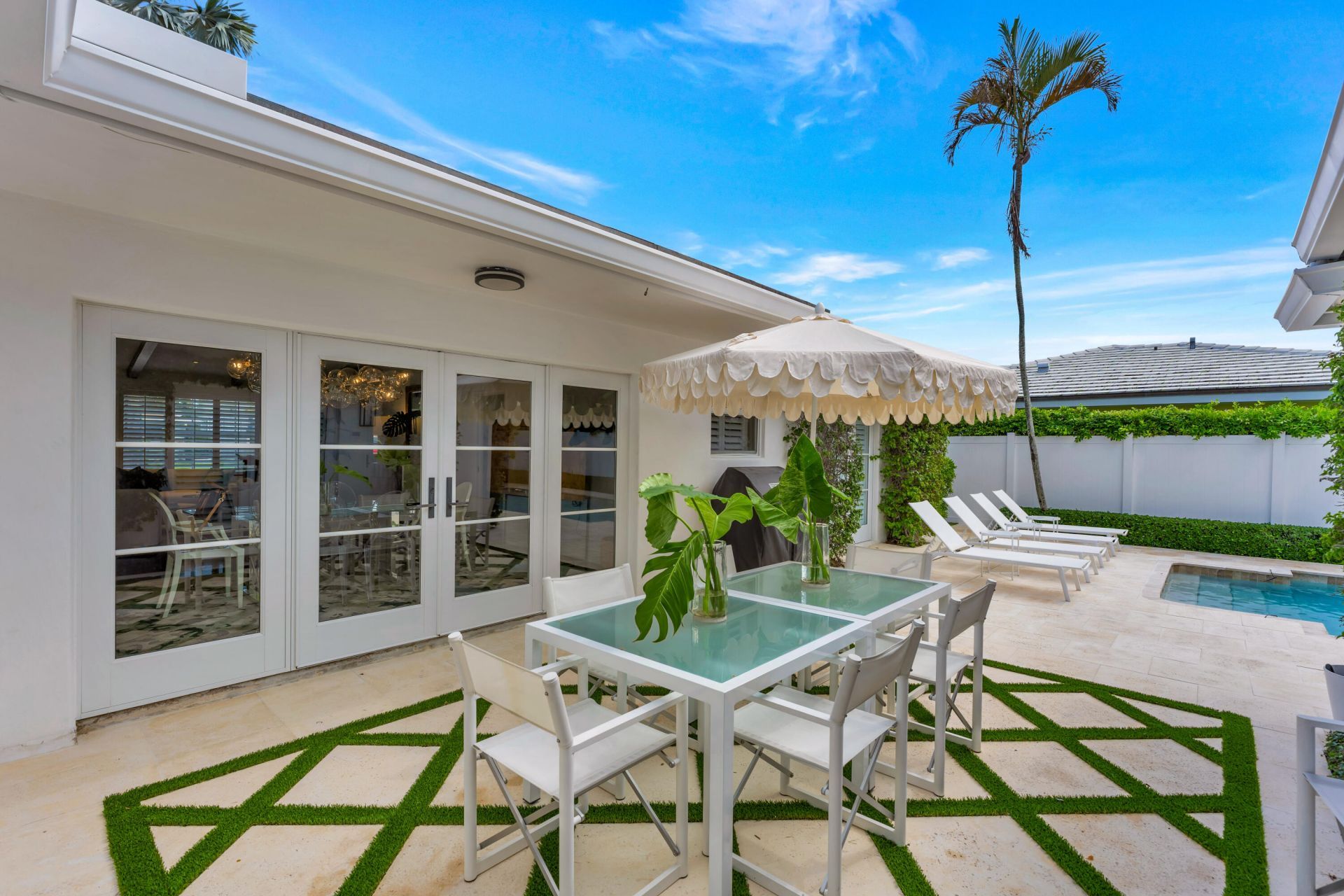 136 Worth Court S, West Palm Beach, FL 33405 Photo