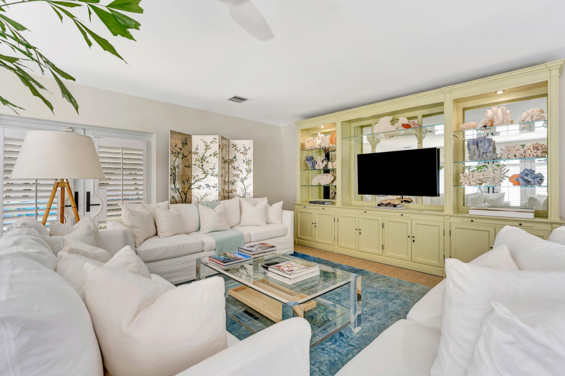 136 Worth Court S, West Palm Beach, FL 33405 Photo