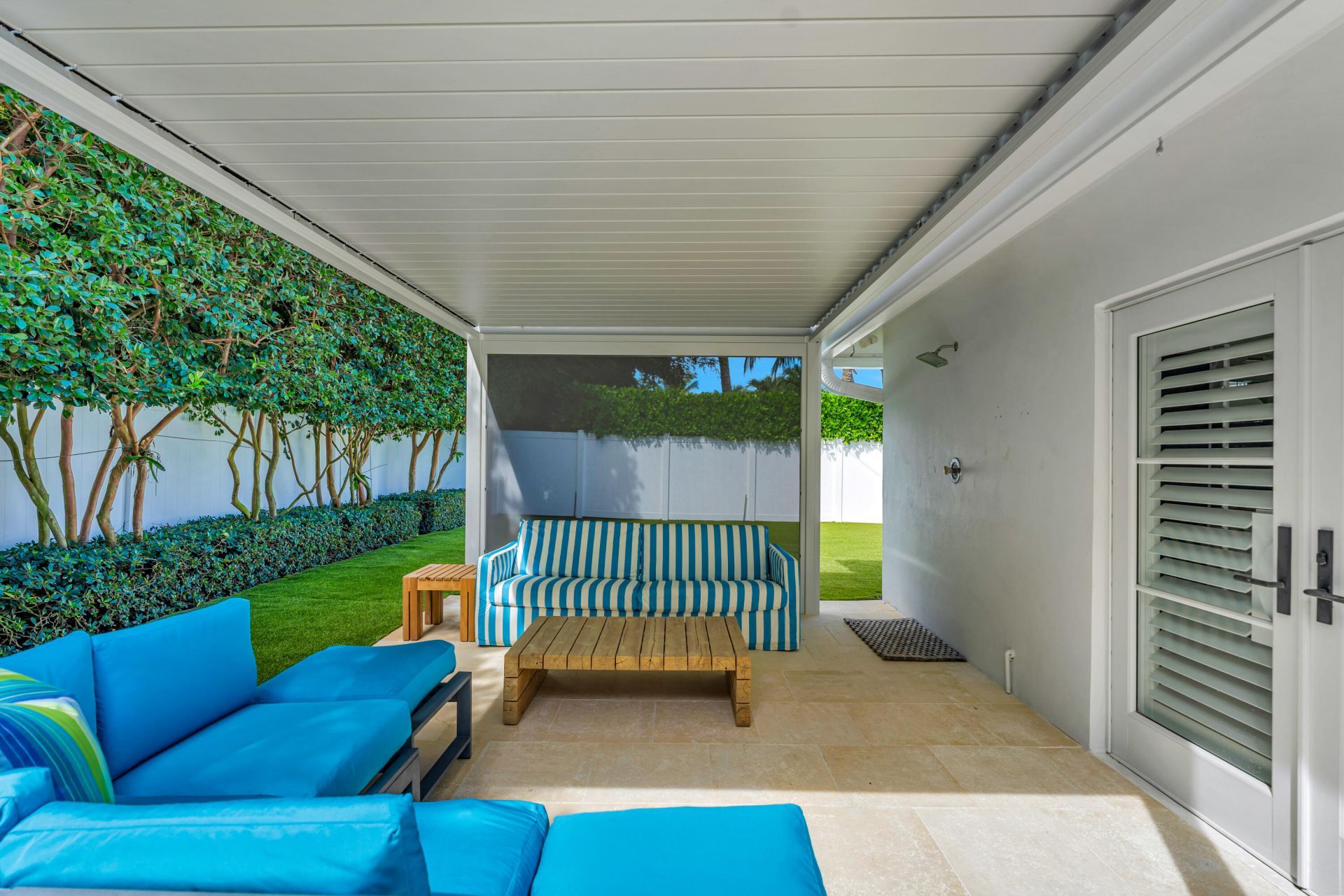 136 Worth Court S, West Palm Beach, FL 33405 Photo