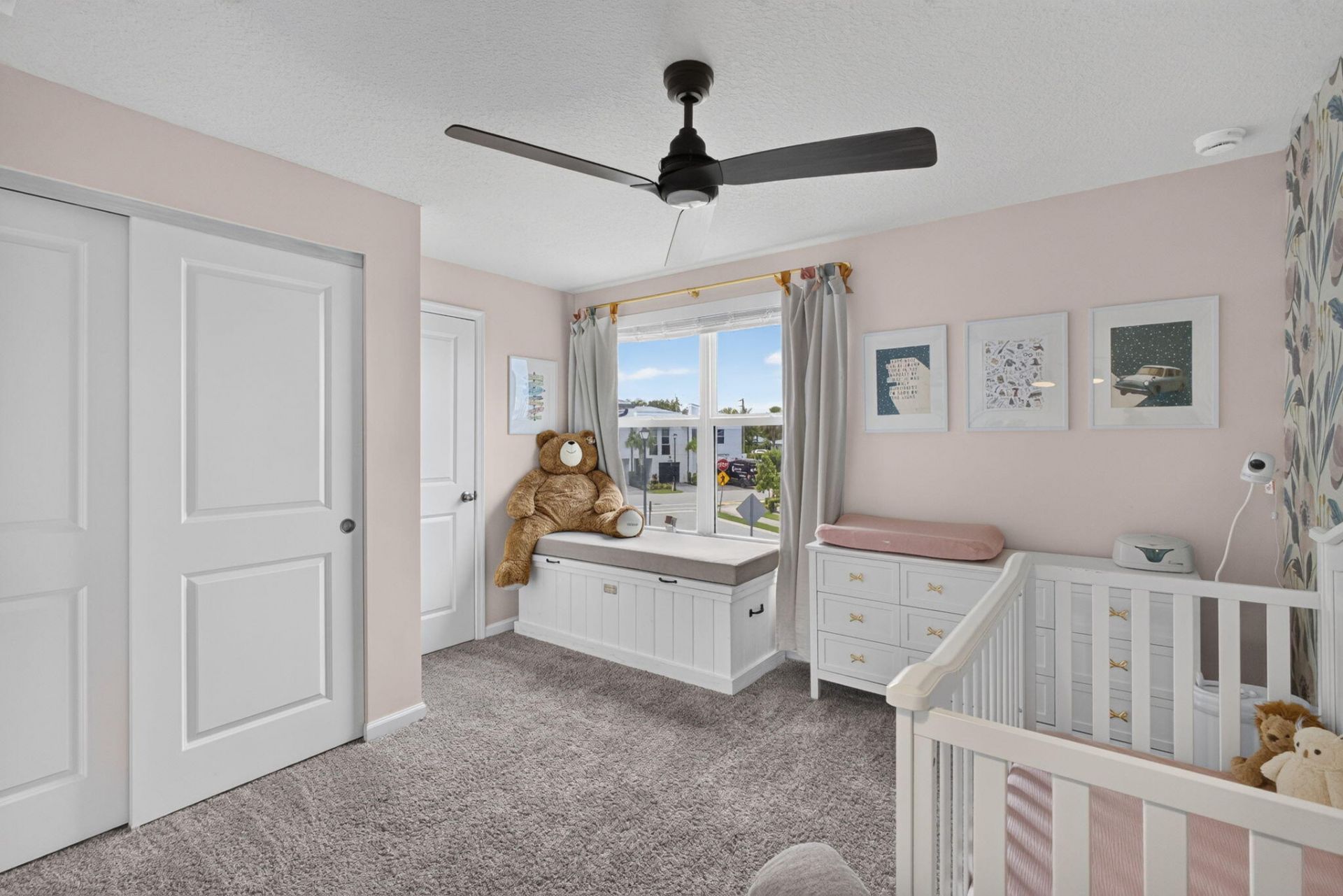 5600 Mentmore Drive, West Palm Beach, FL 33407 Photo