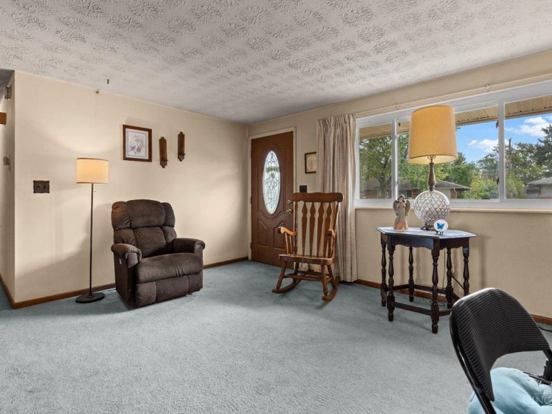 7845 Harshmanville Road, Huber Heights, OH 45424 Photo 8