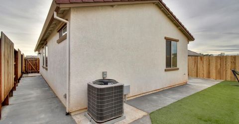 613 Morning Glory Cir, Ione, CA 95640 Photo