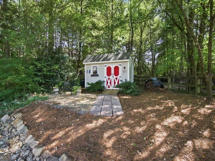 Property Image 39