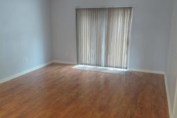 904 Silvercrest Dr. photo 4