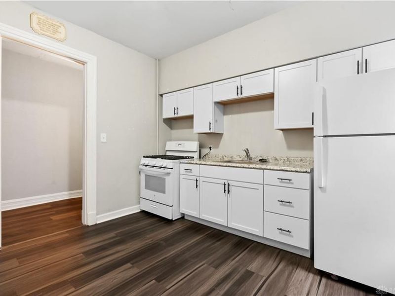 408 E 6th Street, Unit 7, Dayton, OH 45402 Photo 3