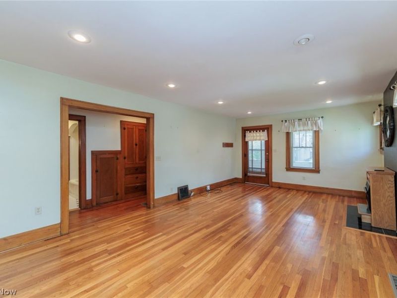 45 Victor Avenue, Cuyahoga Falls, OH 44221 Photo 10