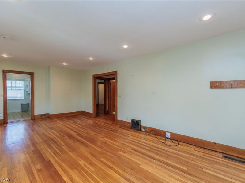 45 Victor Avenue, Cuyahoga Falls, OH 44221 Photo 11