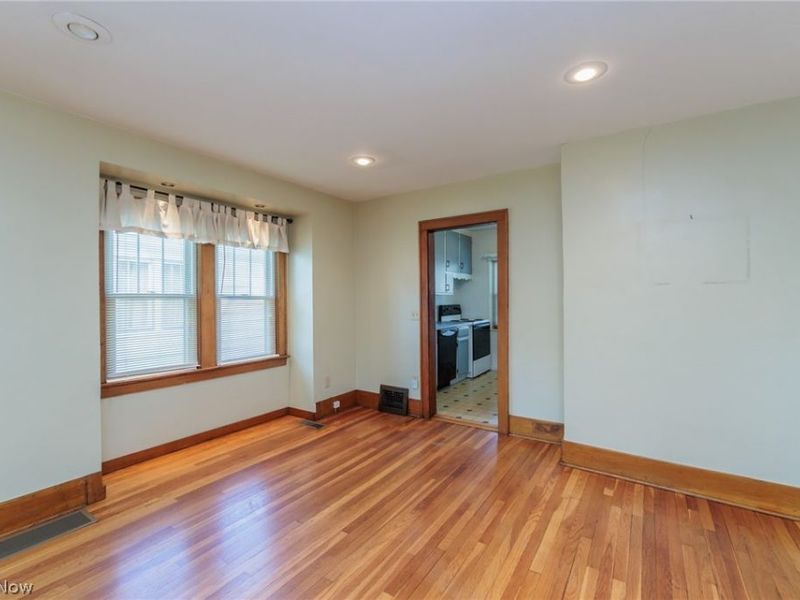 45 Victor Avenue, Cuyahoga Falls, OH 44221 Photo 12