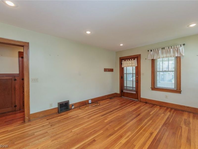 45 Victor Avenue, Cuyahoga Falls, OH 44221 Photo 8