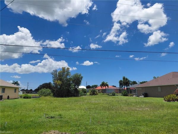 134 SW 31st TER, CAPE CORAL, FL 33914
