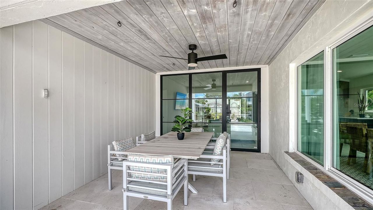 556 N Washington Drive, Sarasota, FL 34236 Photo