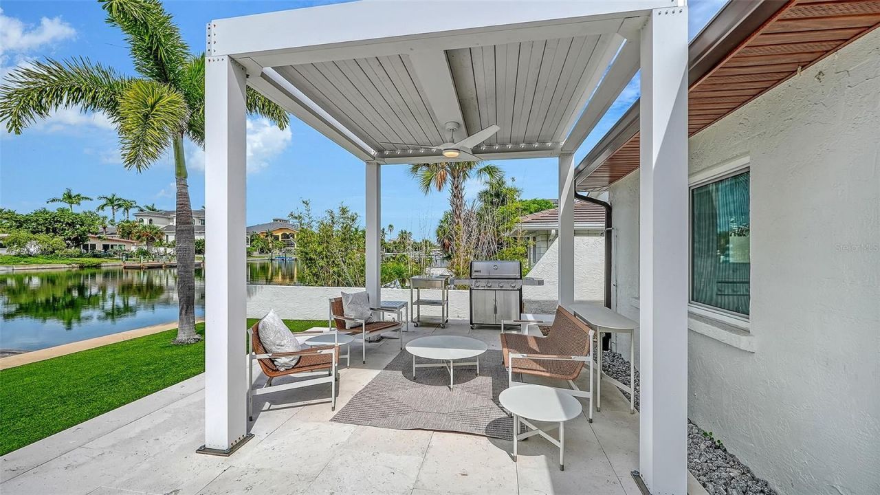 556 N Washington Drive, Sarasota, FL 34236 Photo