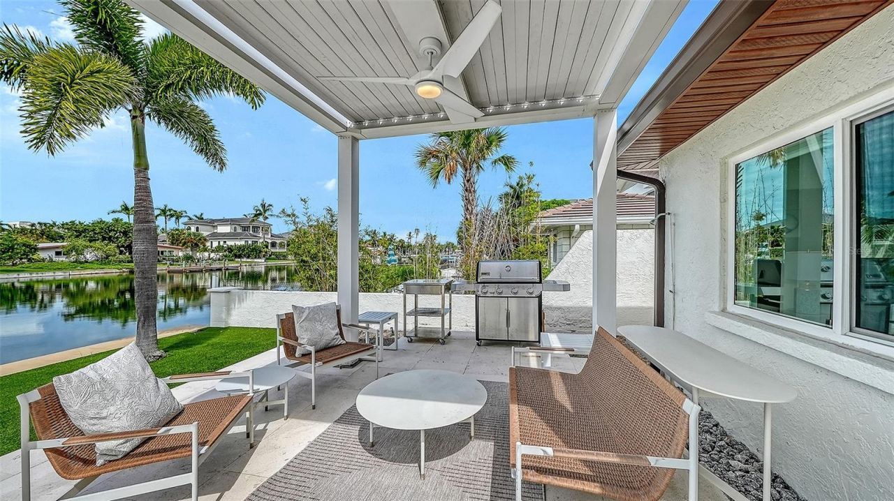 556 N Washington Drive, Sarasota, FL 34236 Photo
