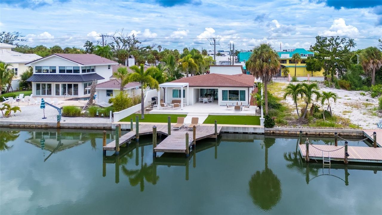 556 N Washington Drive, Sarasota, FL 34236 Photo