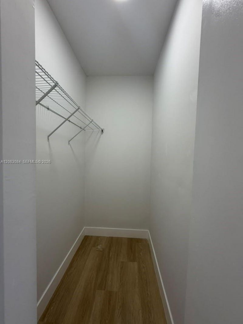 2425 SW 6th St, Unit 9, Miami, FL 33135 Photo