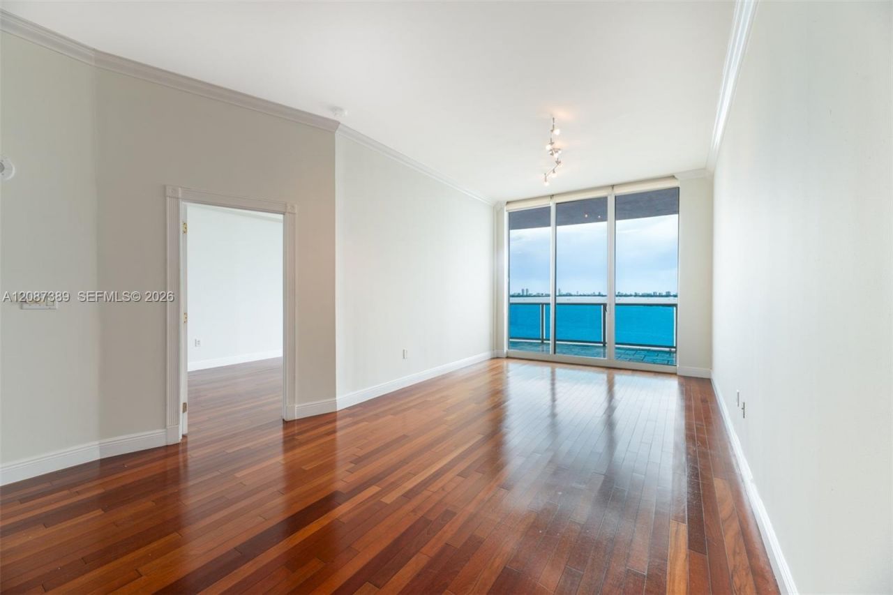 725 NE 22nd St, Unit 8E, Miami, FL 33137 Photo