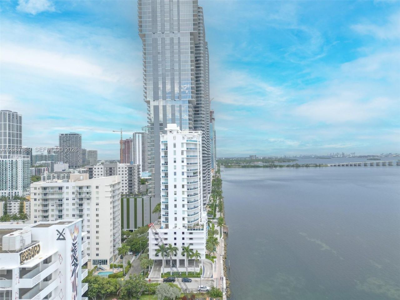 725 NE 22nd St, Unit 8E, Miami, FL 33137 Photo