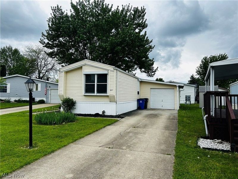 1517 Lady Anne, Streetsboro, OH 44241 Photo 1