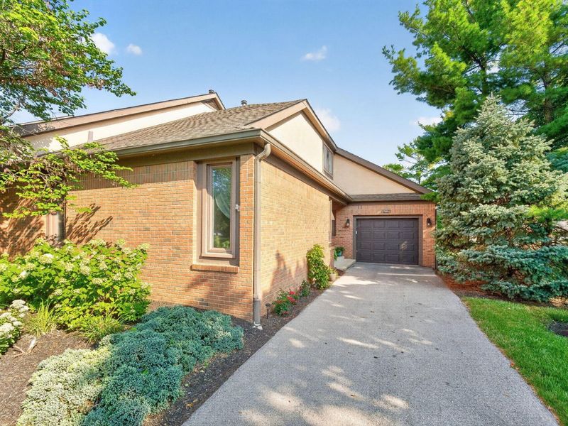 7243 Inverness Court , Dublin, OH 43016 Photo 1