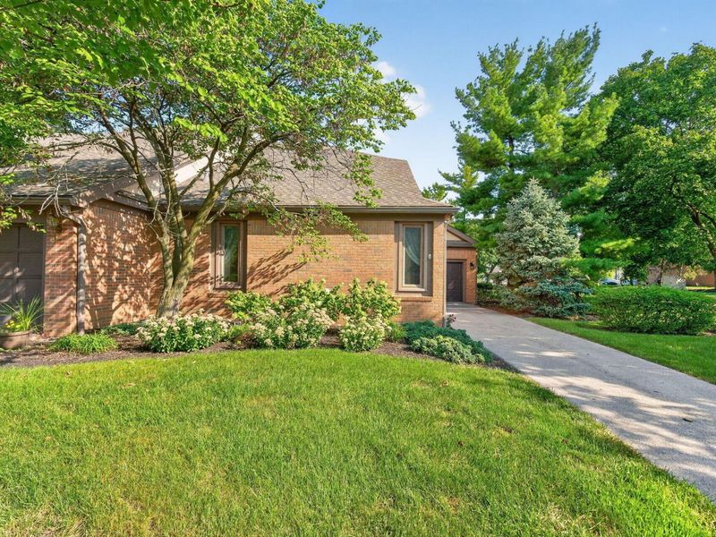 7243 Inverness Court , Dublin, OH 43016 Photo 3