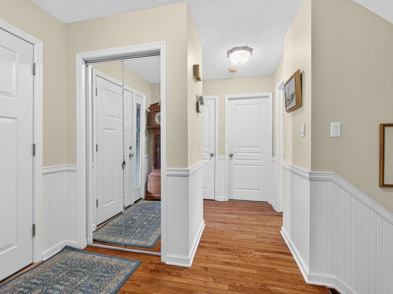 7243 Inverness Court , Dublin, OH 43016 Photo 7