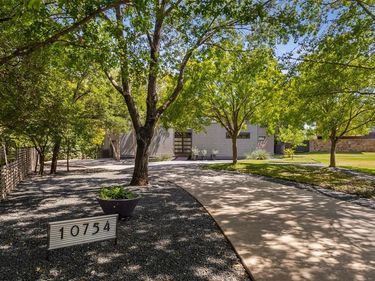 10754 Wyatt Circle, Dallas, TX 75218