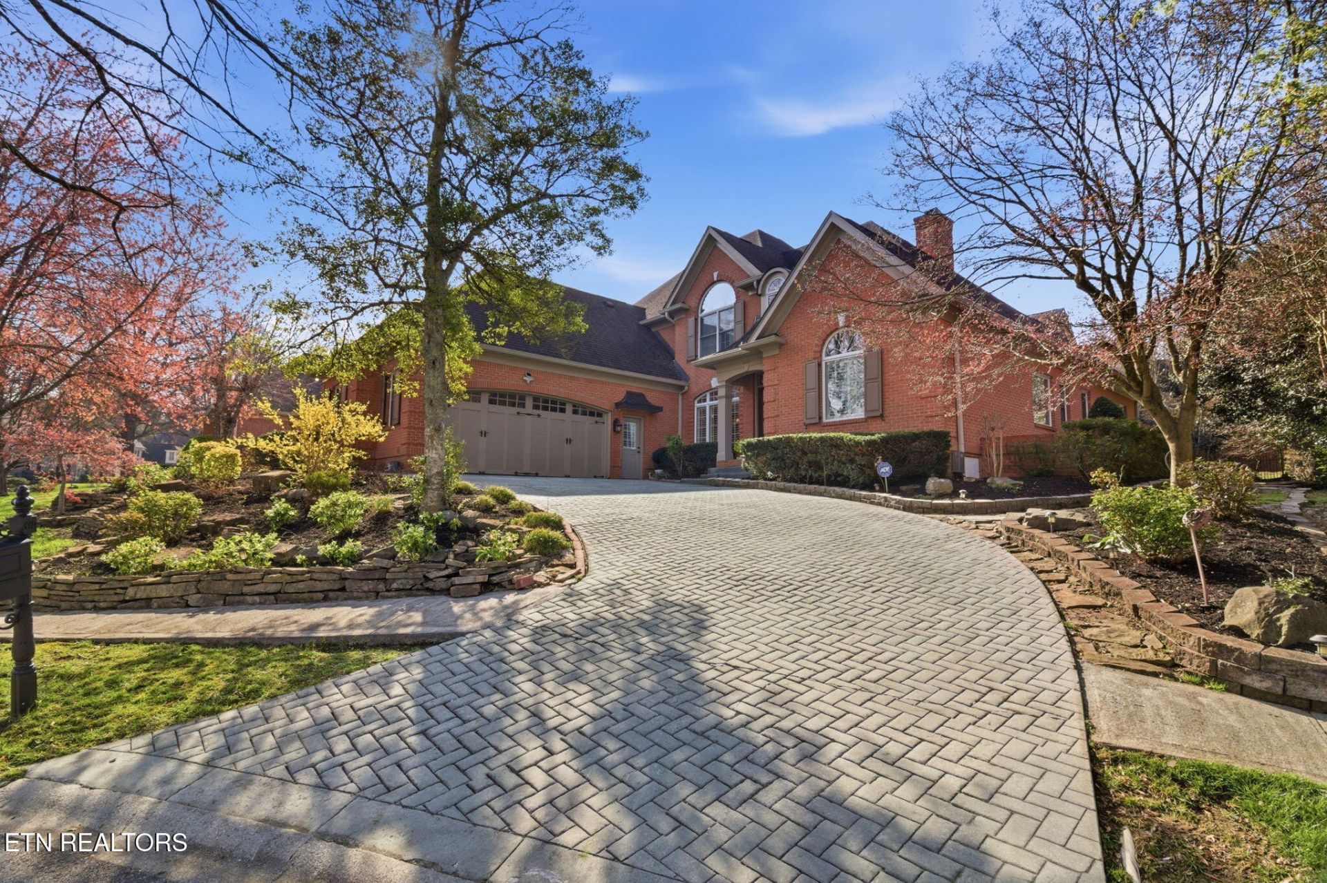 417 Heathermoor Drive, Knoxville, TN 37934 Main Photo