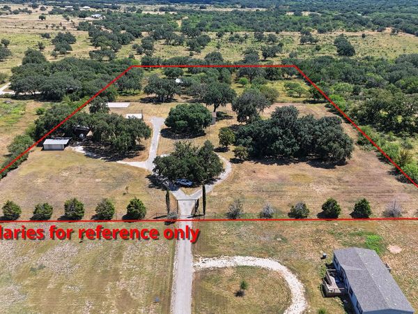 158 river valley road, Rio Frio, TX 78879