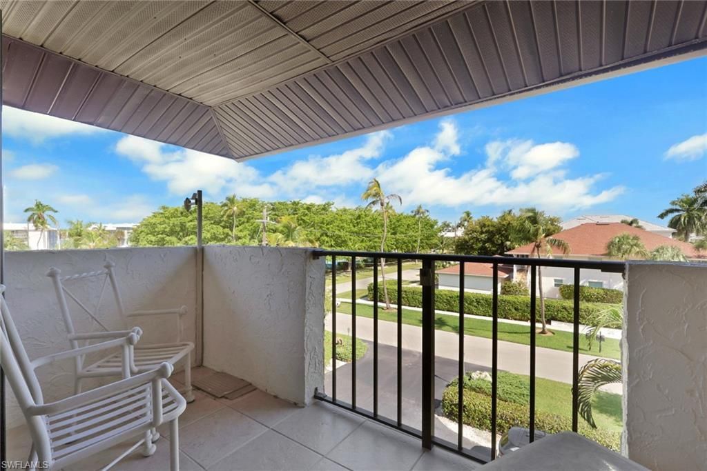 1400 Blue Point Ave, Unit 208, Naples, FL 34102 Photo