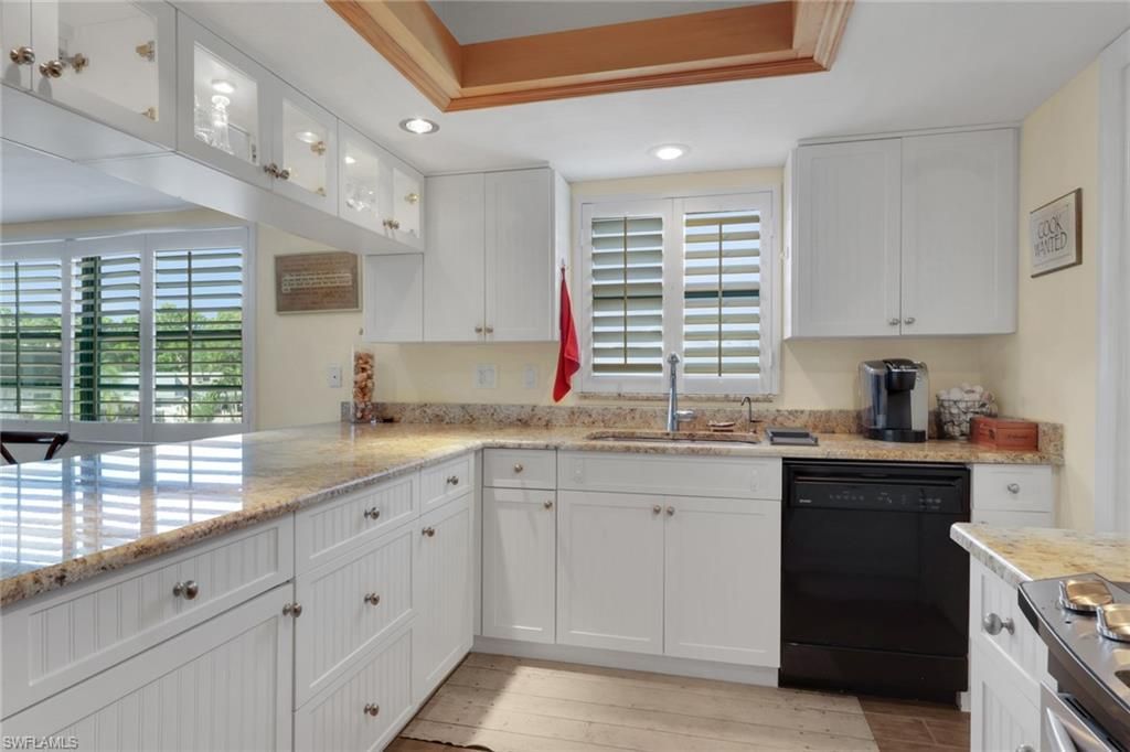1400 Blue Point Ave, Unit 208, Naples, FL 34102 Photo