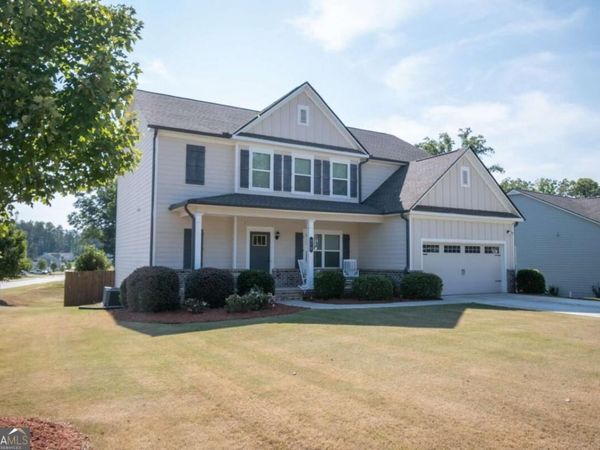 275 Woodbury Lane, Hull, GA 30646