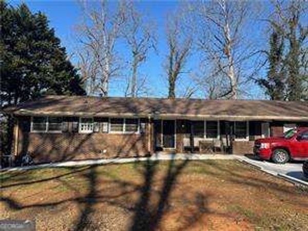 5971 Robin Hood Lane, Norcross, GA 30093
