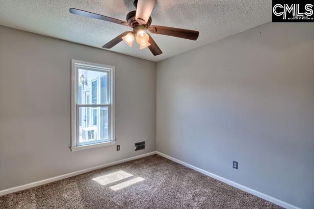 106 Land Of Lakes Boulevard Photo 27