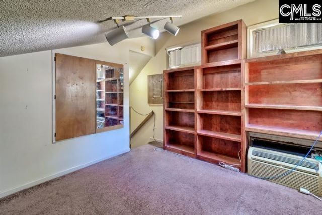 106 Land Of Lakes Boulevard Photo 29