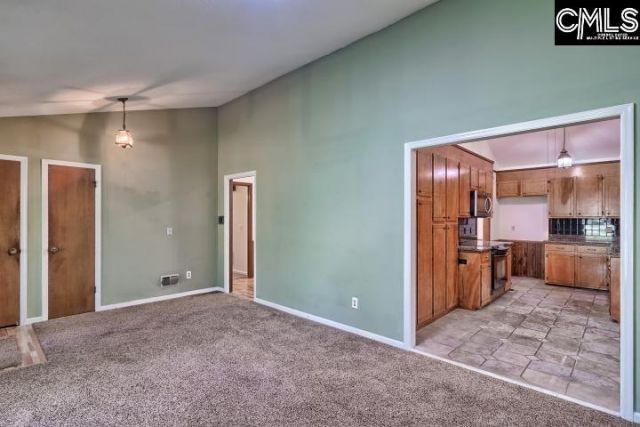 106 Land Of Lakes Boulevard Photo 32