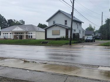 1432 W State Street, Alliance, OH 44601