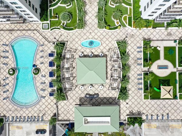 999 SW 1st Ave, Unit 2010, Miami, FL 33130