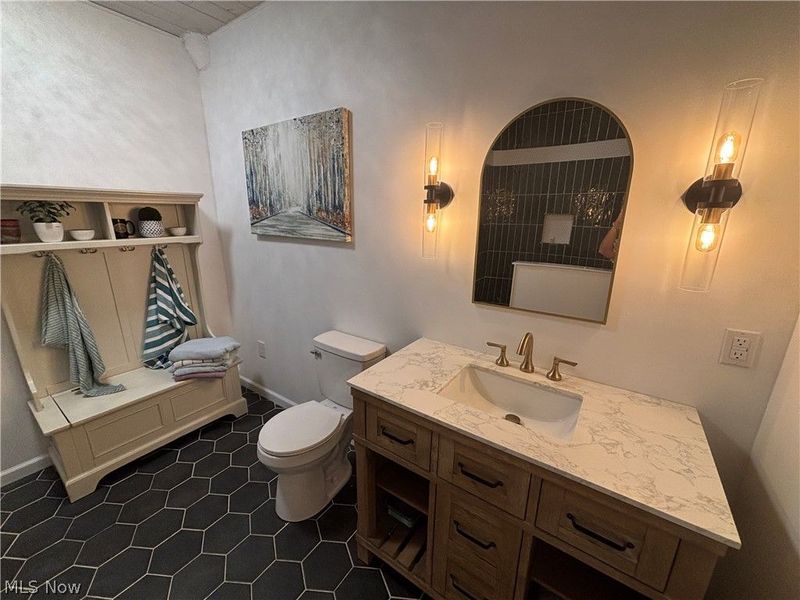 7140 Bryce Drive SW, Sherrodsville, OH 44675 Photo 20