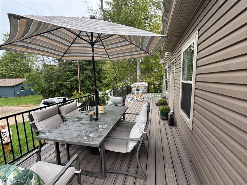 7140 Bryce Drive SW, Sherrodsville, OH 44675 Photo 3