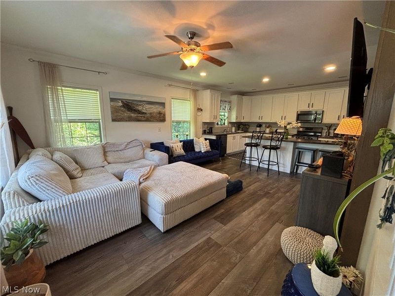 7140 Bryce Drive SW, Sherrodsville, OH 44675 Photo 5