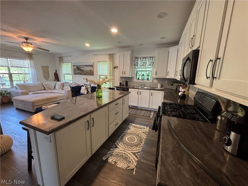 7140 Bryce Drive SW, Sherrodsville, OH 44675 Photo 9