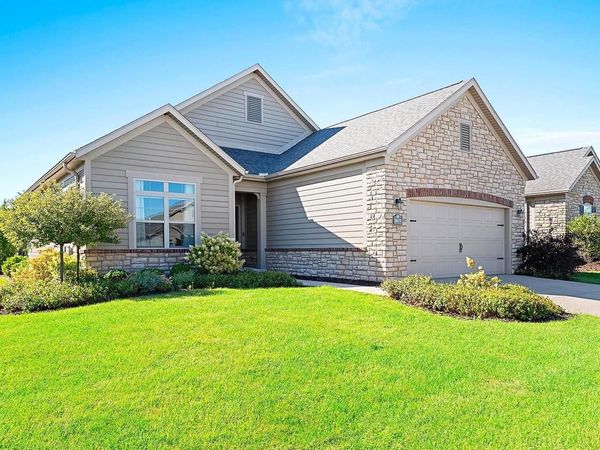 3670 PONDS EDGE COURT, De Pere, WI 54115