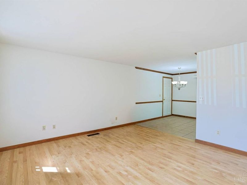 3245 River Road, Hamilton, OH 45015 Photo 6