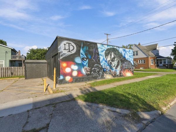 1802 High Street, Fort Wayne, IN 46808