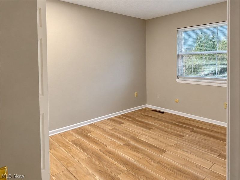 290 Lincoln Street SW, Unit I, Hartville, OH 44632 Photo 11