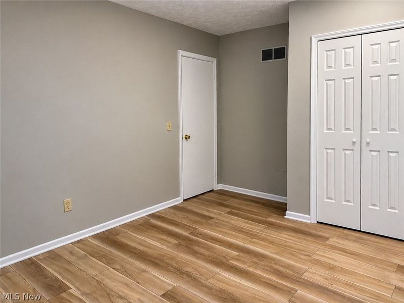 290 Lincoln Street SW, Unit I, Hartville, OH 44632 Photo 12