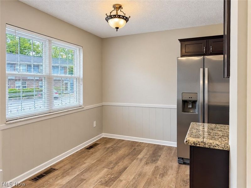 290 Lincoln Street SW, Unit I, Hartville, OH 44632 Photo 3