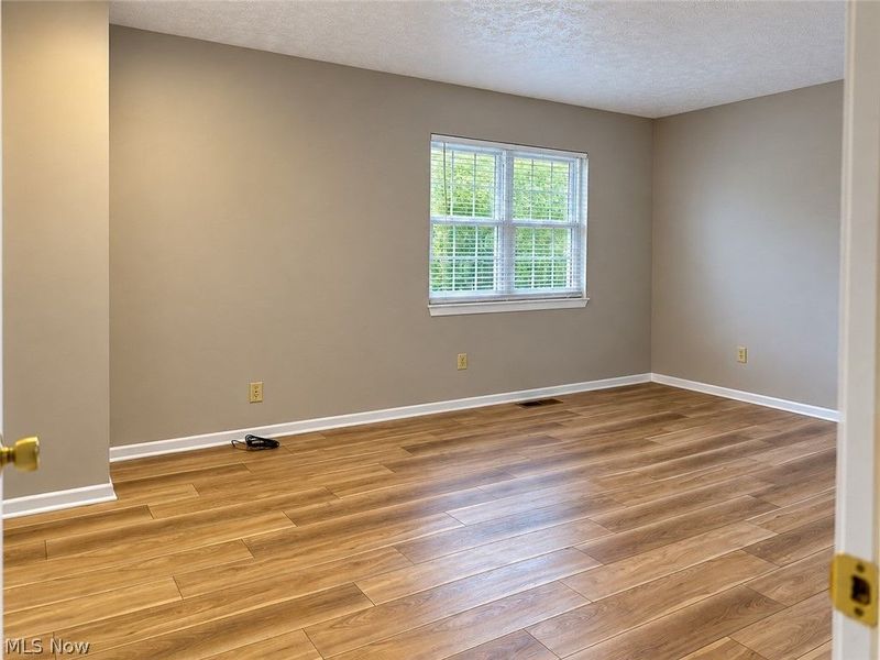 290 Lincoln Street SW, Unit I, Hartville, OH 44632 Photo 7