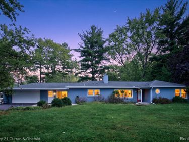 4469 S Saginaw Road, Midland, Mi 48640